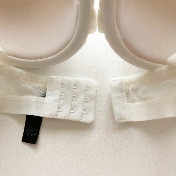 Smart & Sexy Lace Bra Full Coverage White Lace Overlay Size 34D EUC - Picture 5 of 6